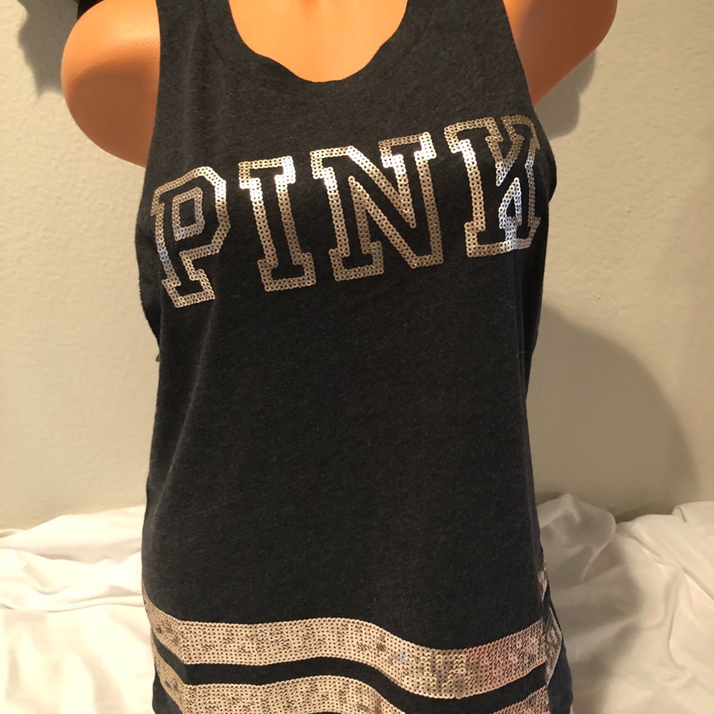 NWT VS Pink tank